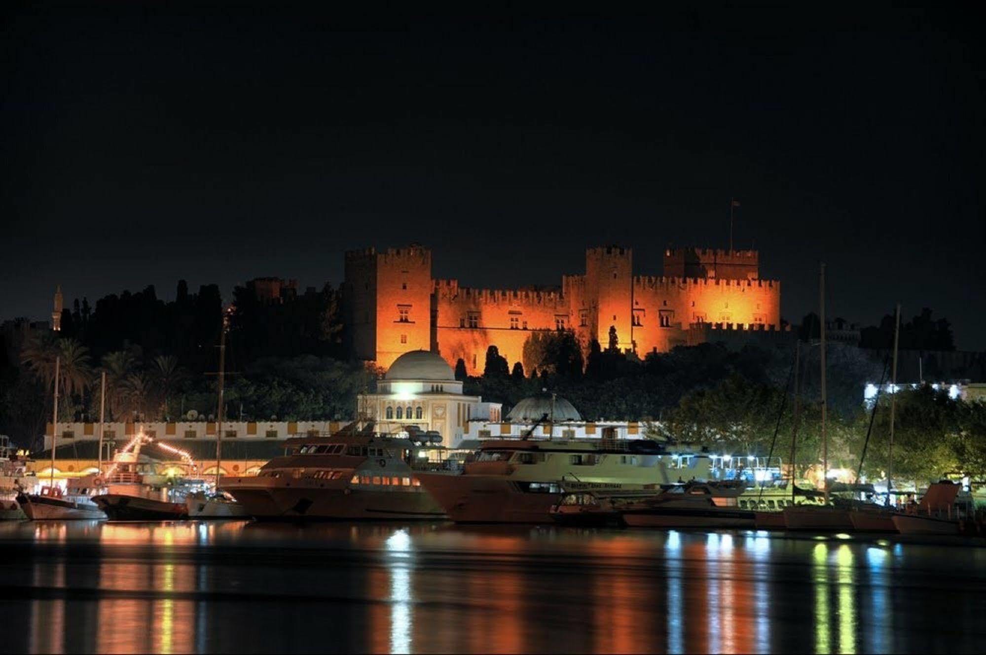 Old Town Roloi House Villa Rhodes City Екстериор снимка