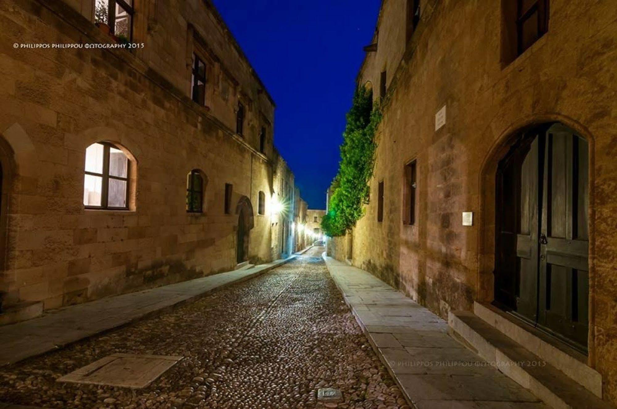 Old Town Roloi House Villa Rhodes City Екстериор снимка