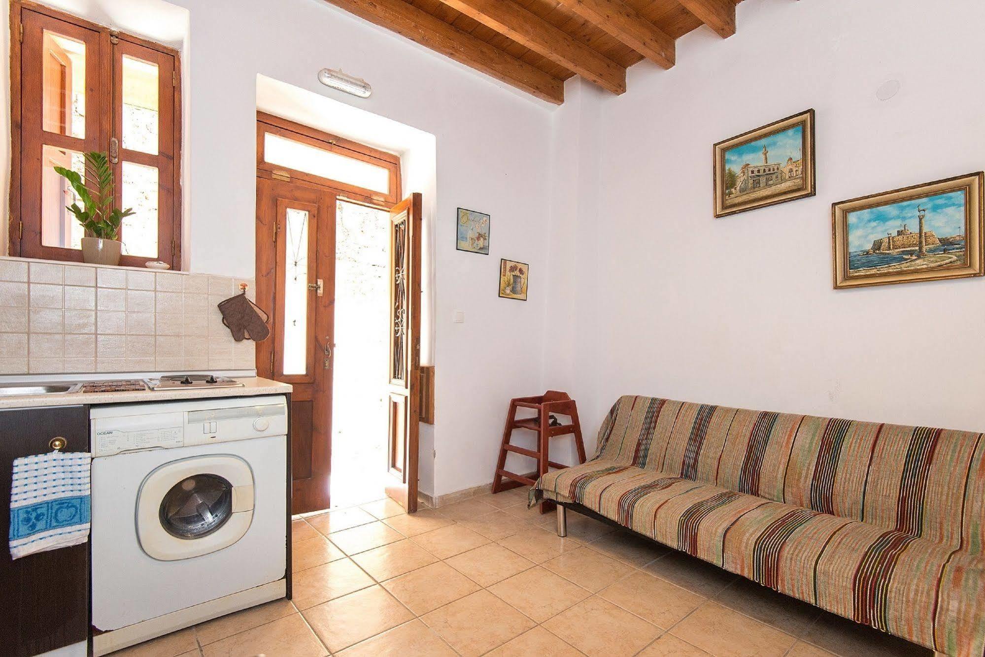 Old Town Roloi House Villa Rhodes City Екстериор снимка