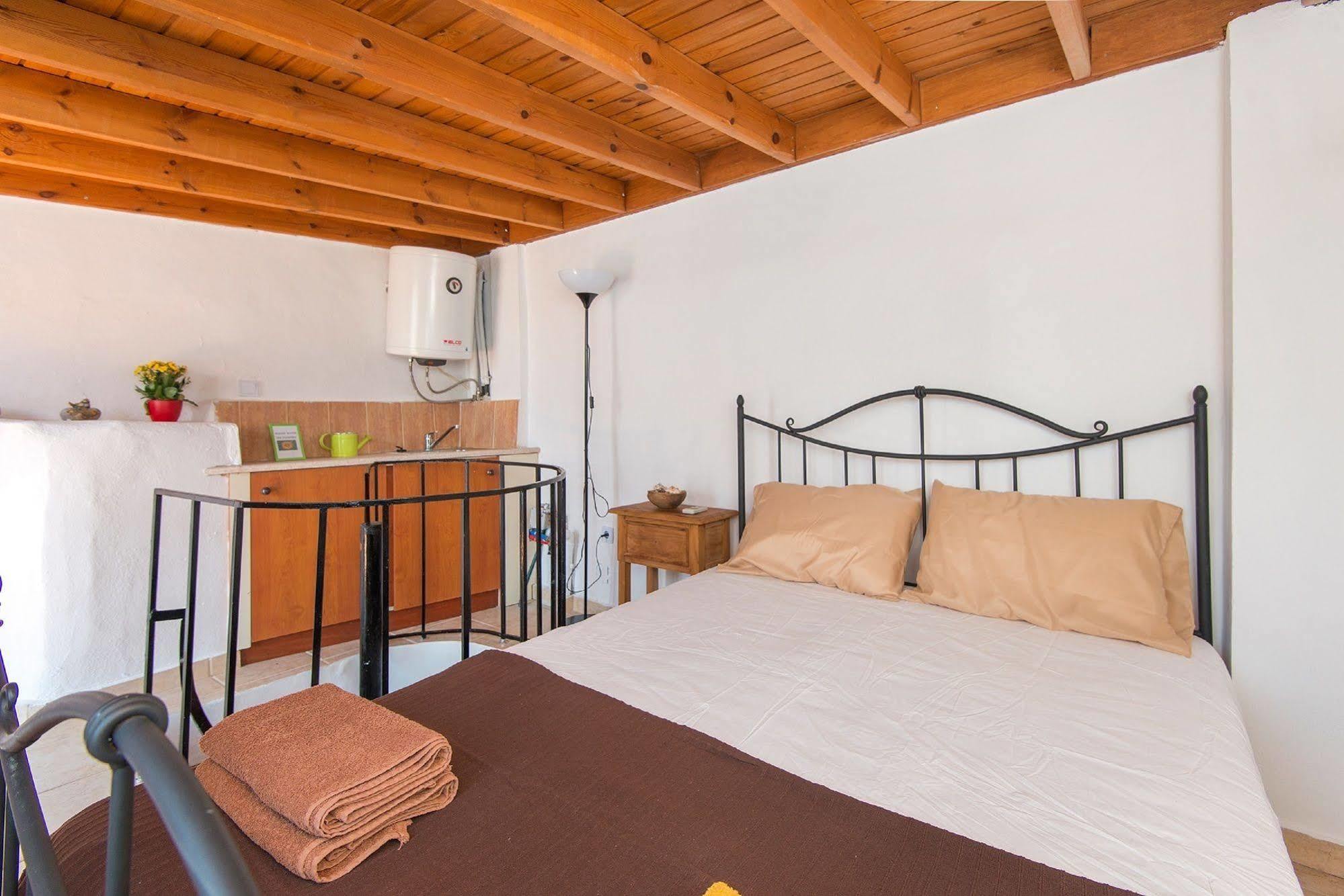 Old Town Roloi House Villa Rhodes City Екстериор снимка